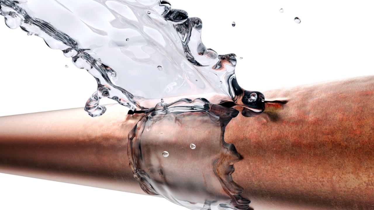 В Волжском районе из-за аварии сельская школа осталась без воды