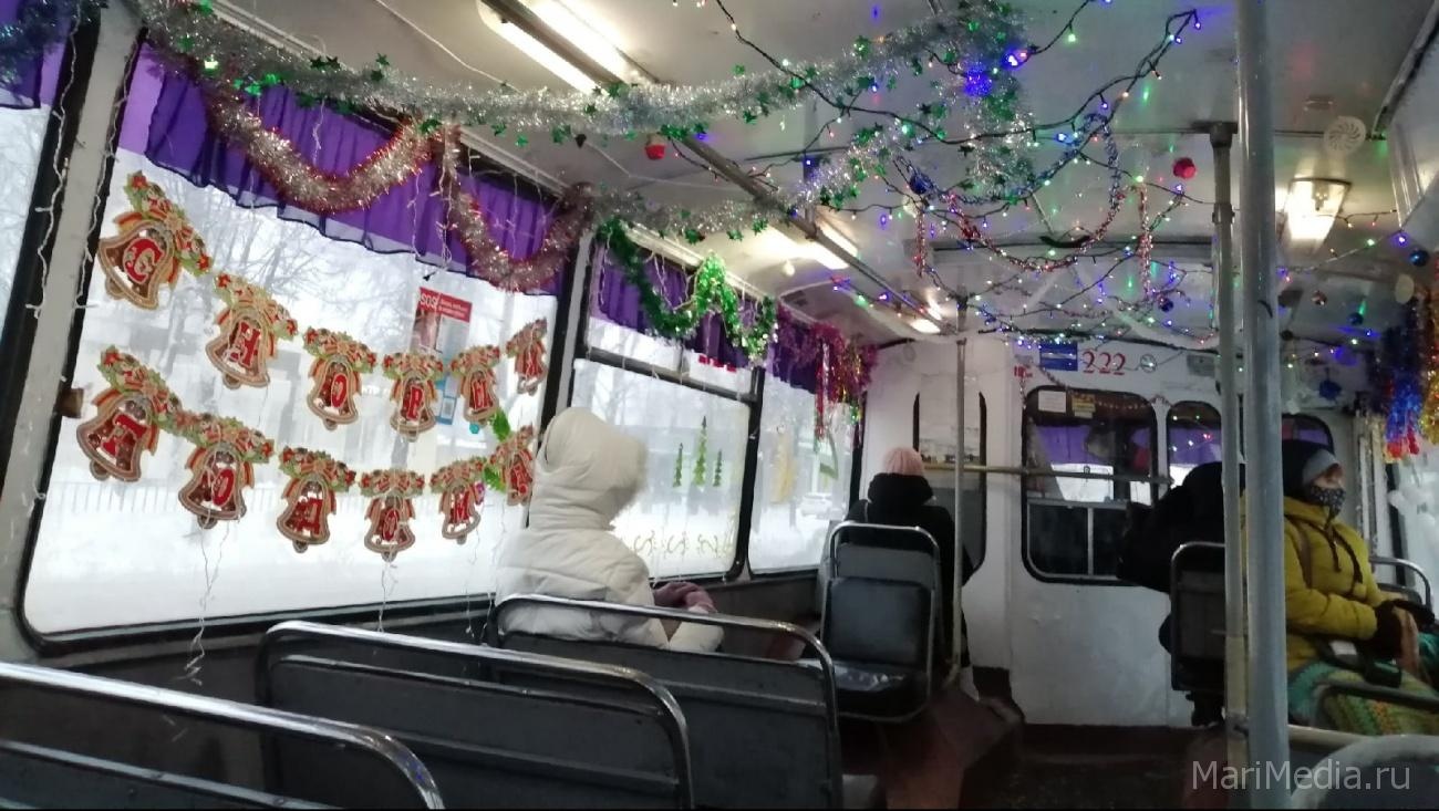 31 декабря последний троллейбус зайдёт в депо в 23:16