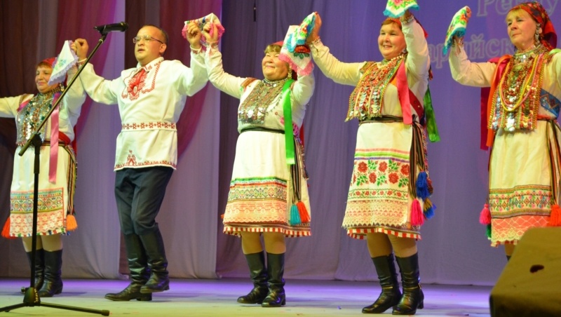 Фестиваль «Моя республика — моя Россия» открывает Марийскую осень