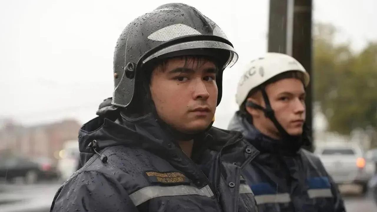 Студенты-добровольцы из Марий Эл первыми пришли на помощь курянам