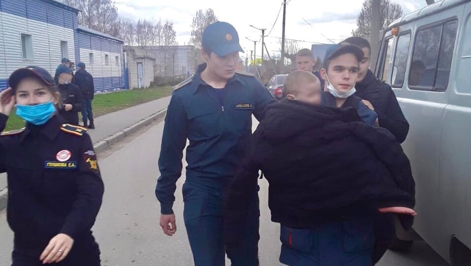 В Йошкар-Оле нашли плачущего раздетого ребёнка