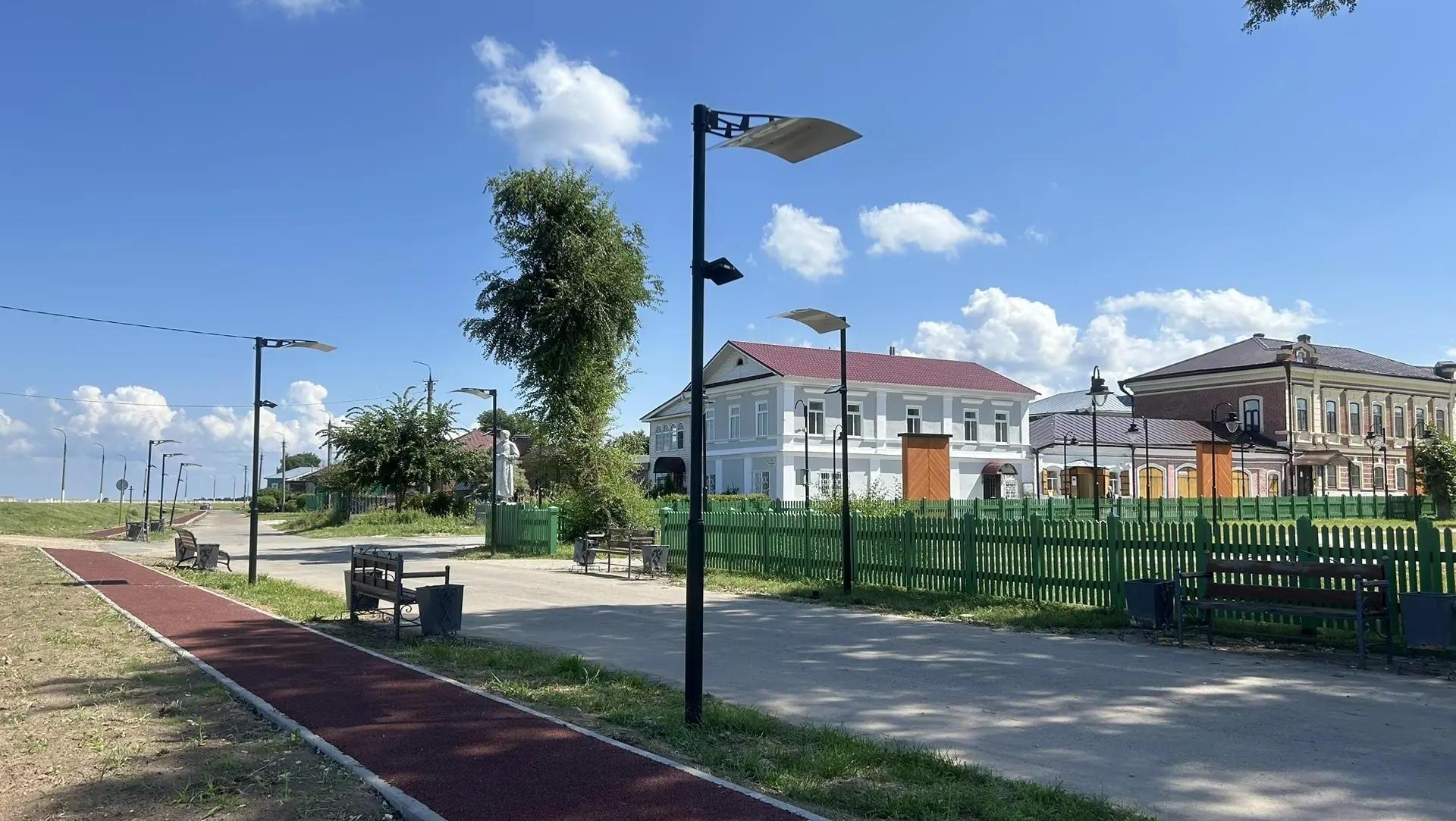 На набережной Козьмодемьянска появилась новая беговая дорожка