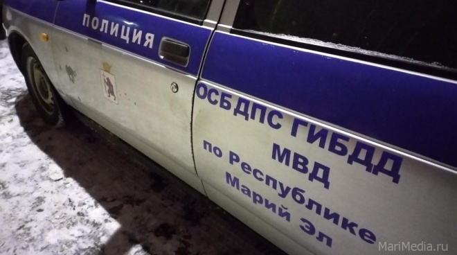 В Звенигово под колесами иномарки оказалась 14-летняя девочка