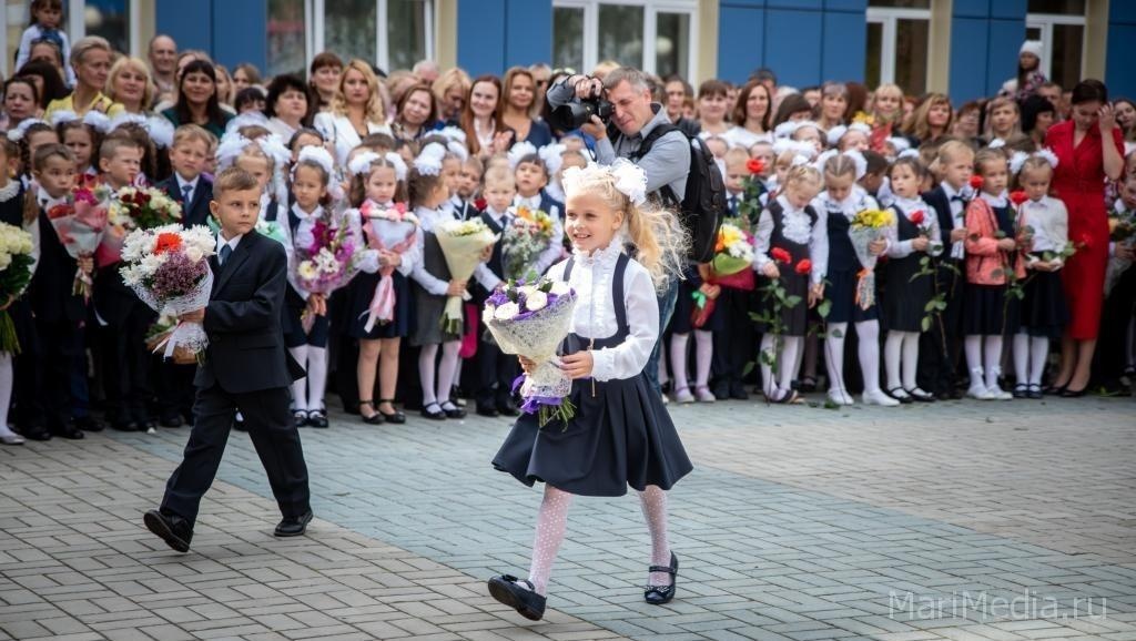 Первоклашек Марий Эл 1 сентября ждут традиционные школьные линейки