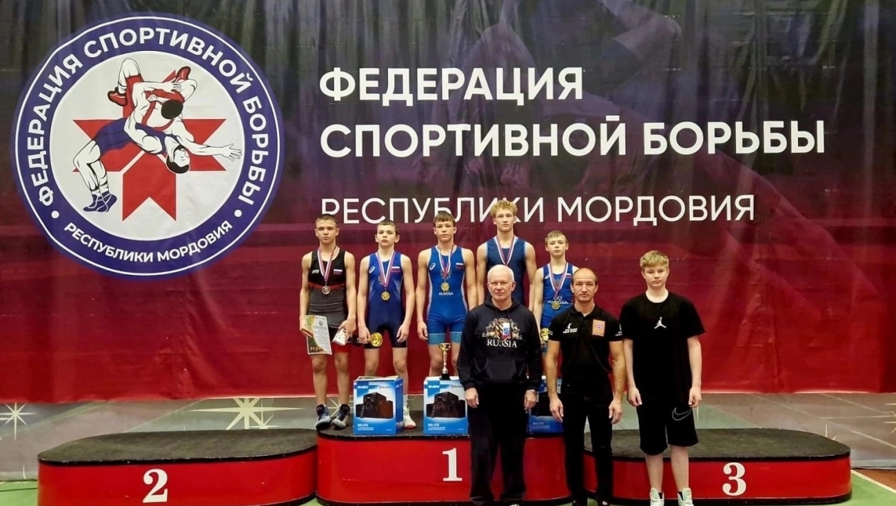 Борцы Марий Эл стали чемпионами Первенства ПФО по греко-римской борьбе