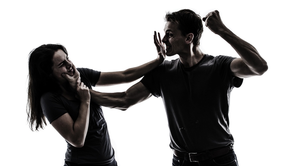 В одном из заведений Йошкар-Олы словесный конфликт перерос в избиение женщины