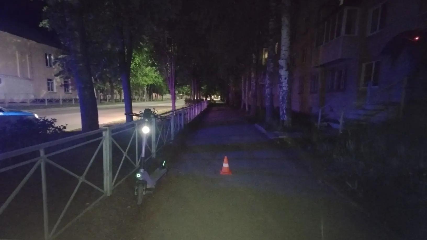 В Йошкар-Оле девочка-подросток с другом на электросамокате сбили женщину
