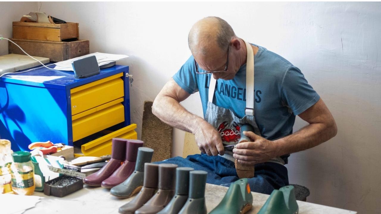 В Марий Эл сенаторам показали протезно-ортопедическое предприятие