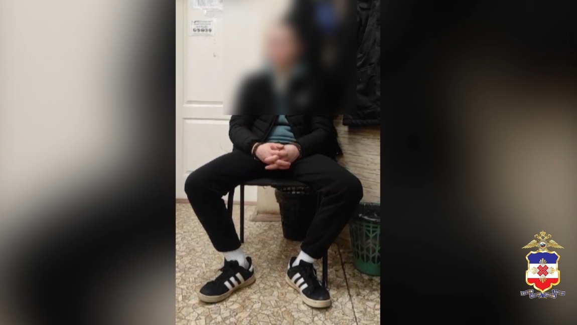 В Йошкар-Оле задержали молодого человека с крупной партией наркотиков