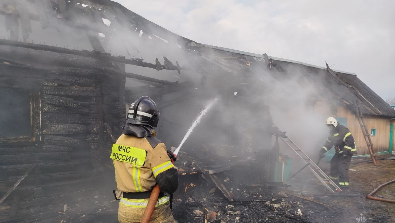 В Марий Эл у 76-летней пенсионерки сгорел дом