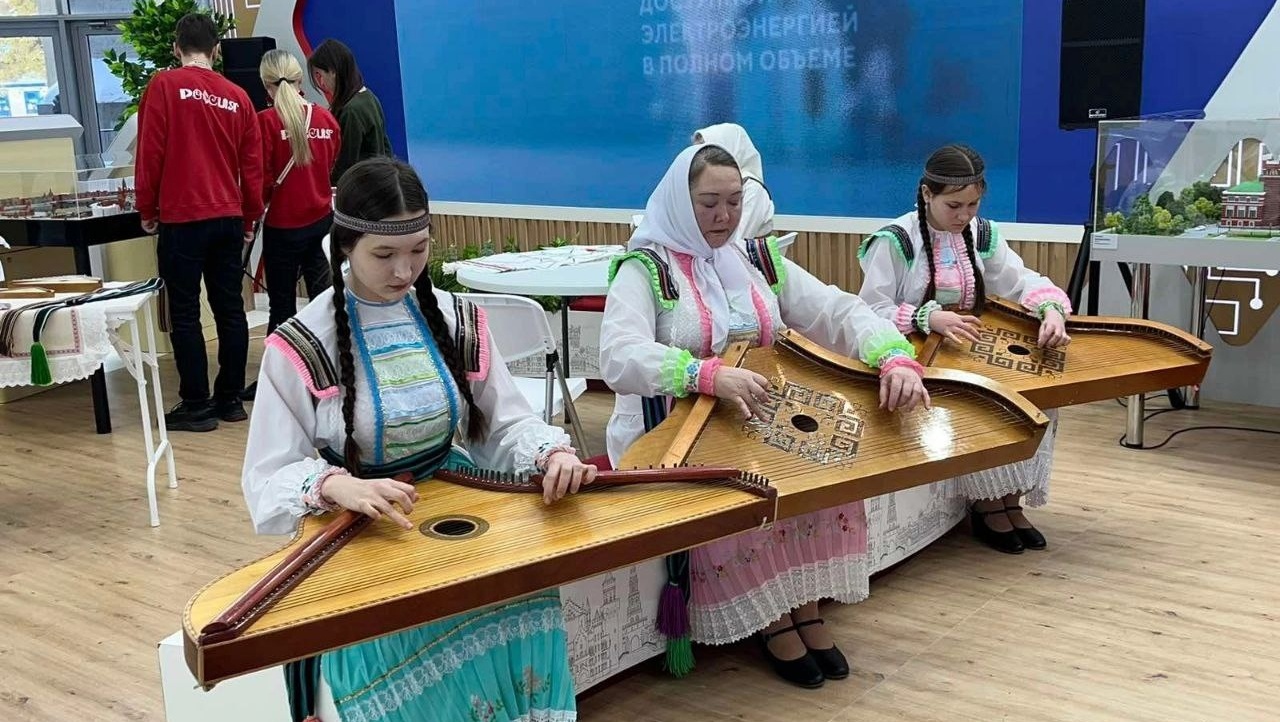 На ВДНХ в Москве проходят Дни Горномарийского района