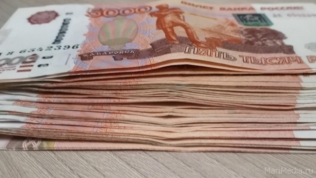 Неизвестная женщина вытянула у йошкаролинки 200 тысяч рублей, представившись её приятельницей