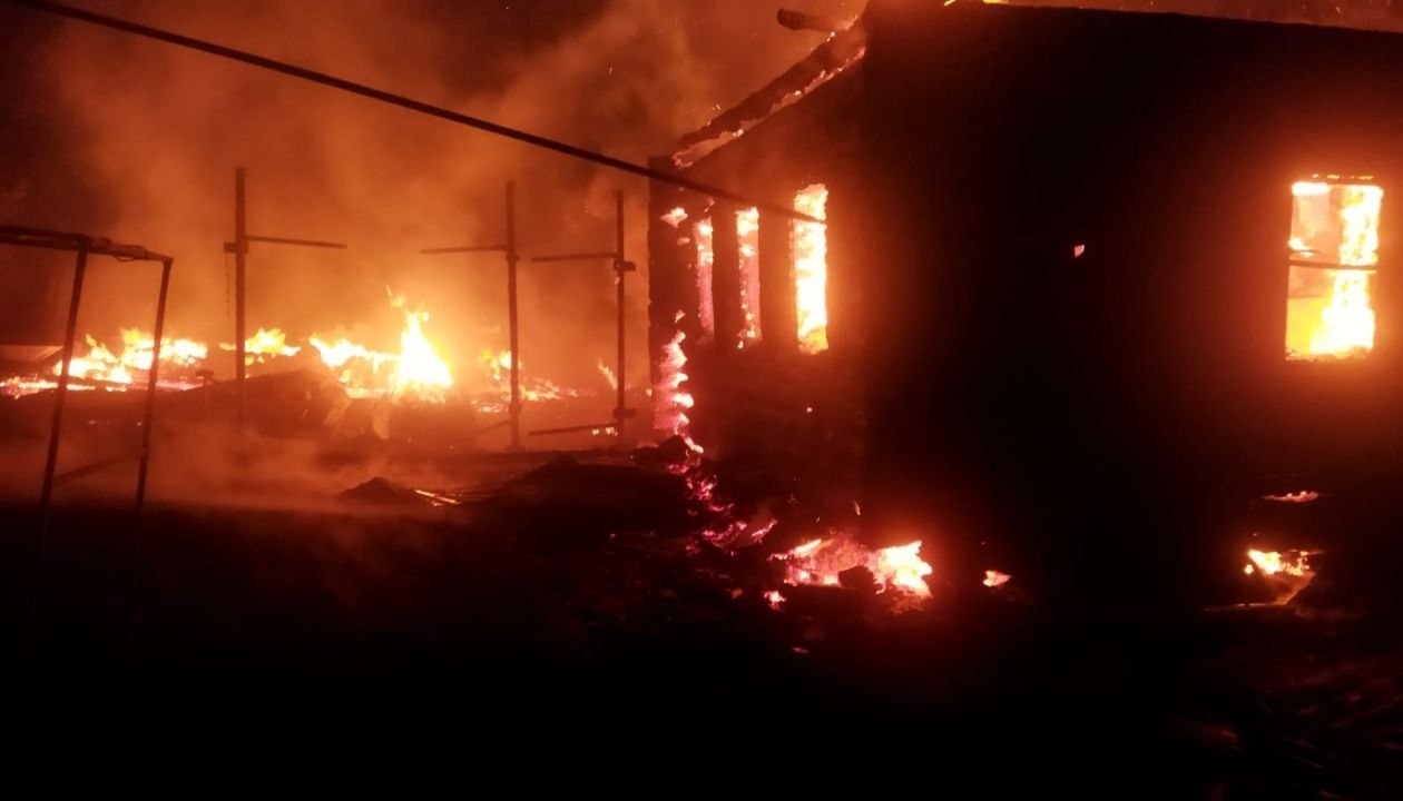 В Мари-Турекском районе в частном подворье сгорел заживо весь домашний скот