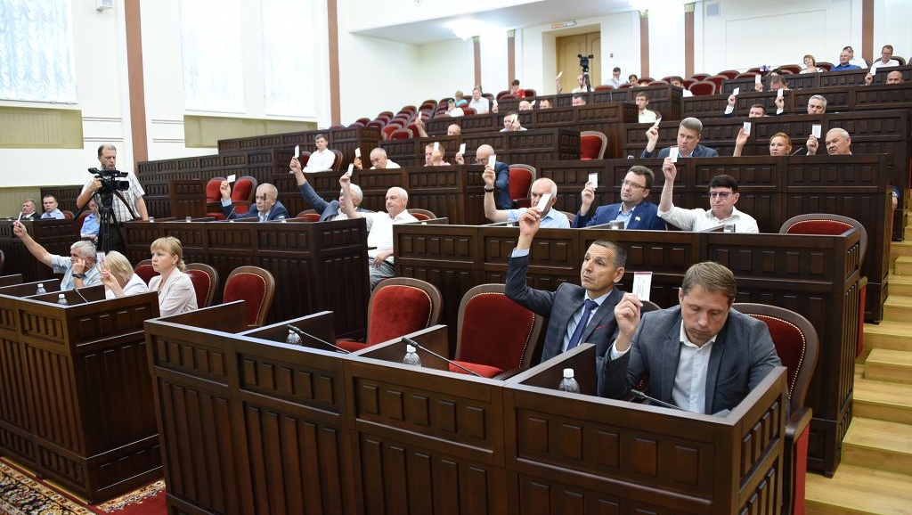 В Госсобрании Марий Эл остаётся вакантным один депутатский мандат