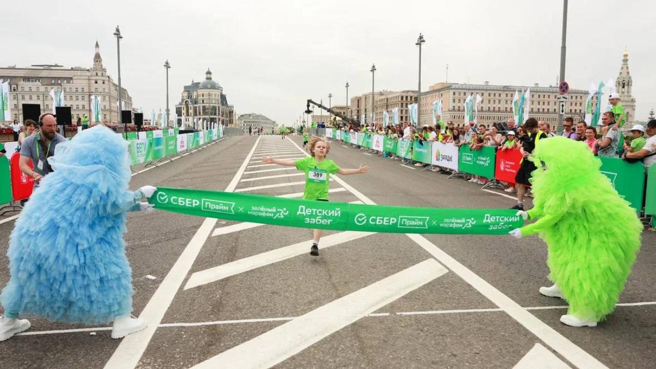 Сбербанк защитил участников забега СберПрайм Зелёный Марафон от травм