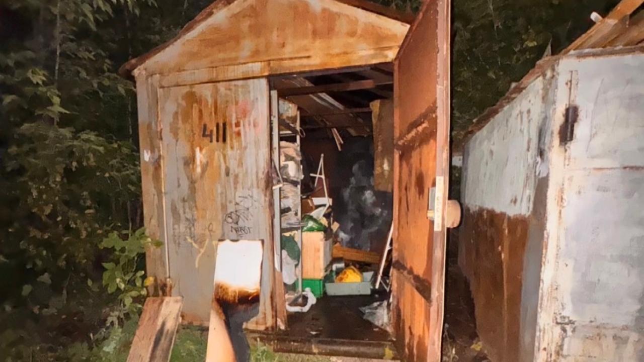 В Волжске из-за детской шалости едва не сгорел гараж