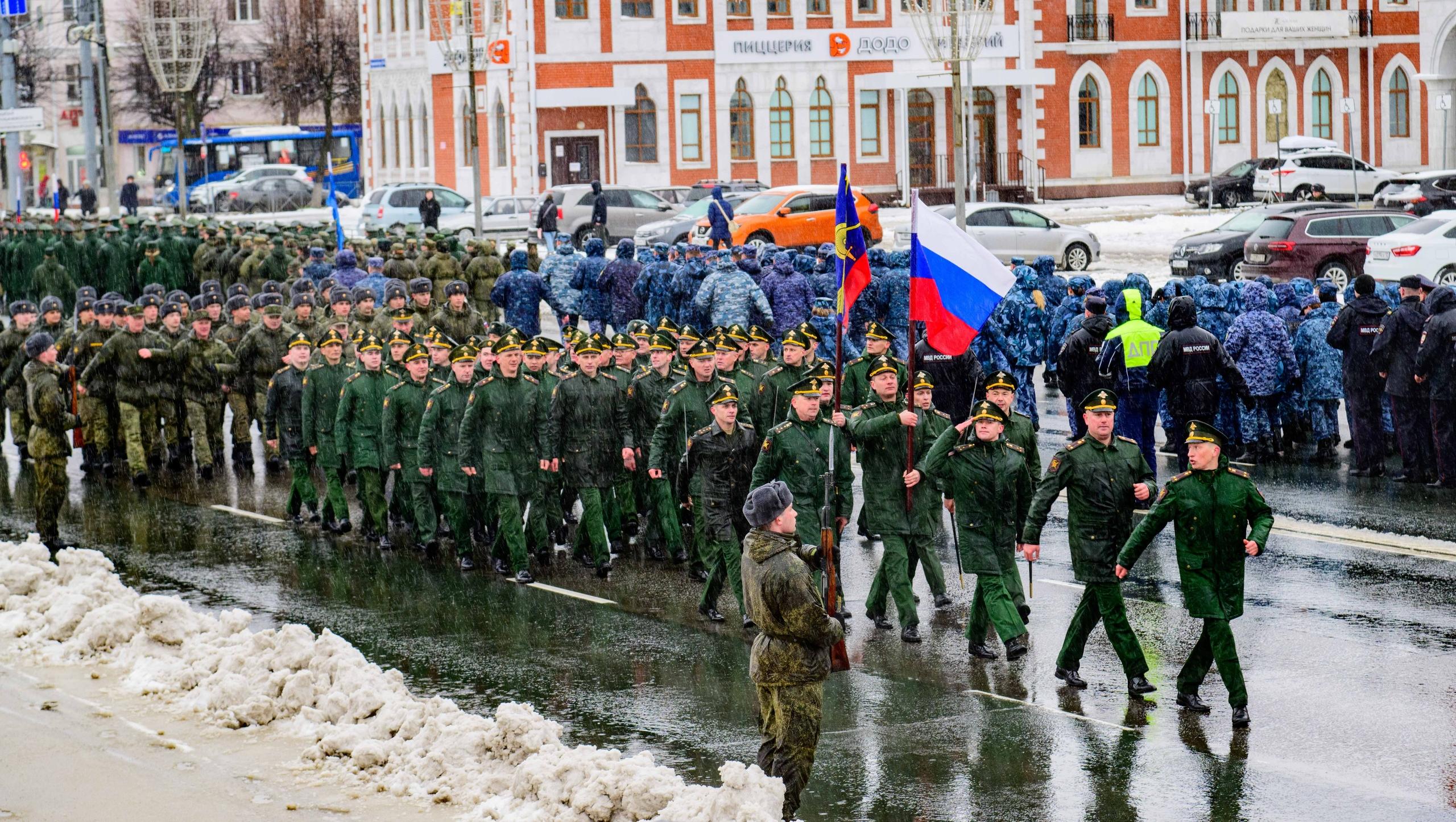 В Йошкар-Оле прошла первая репетиция парада Победы