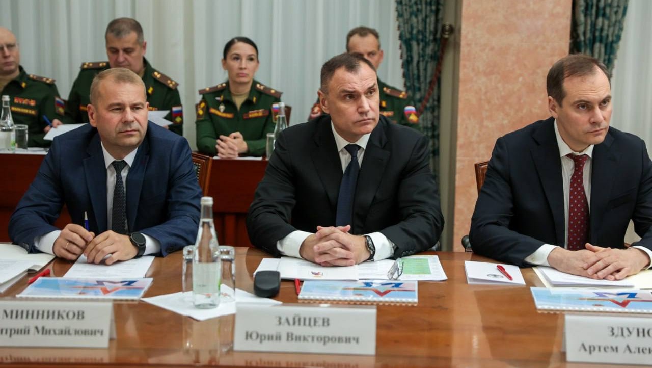 Вопросы комплектования ВС военнослужащими по контракту обсудили в Чебоксарах