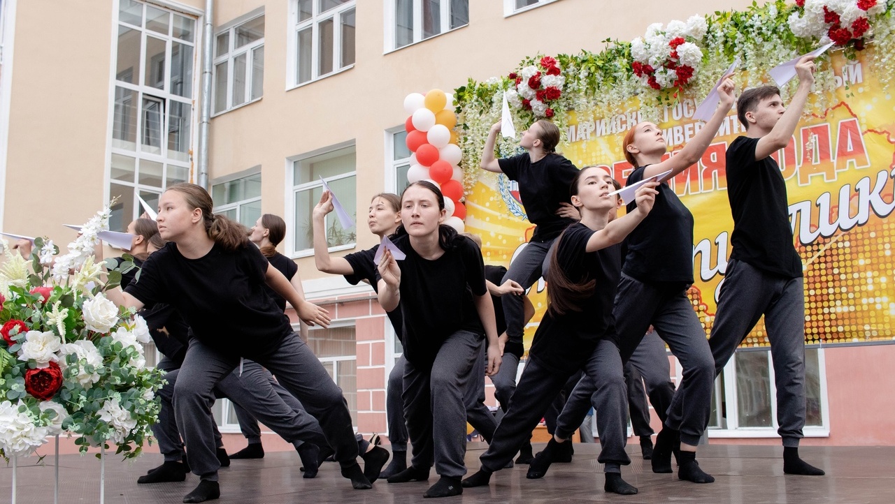 Наши выпускники — наша опора