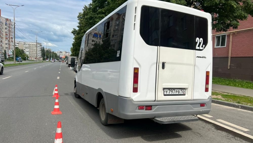 В Йошкар-Оле произошло два ДТП по вине водителей общественного транспорта