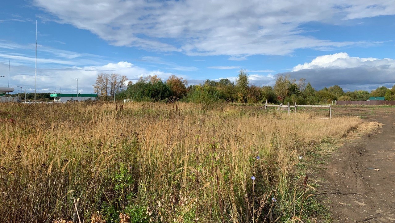 В Семёновке сдают в аренду земельный участок под строительство магазина