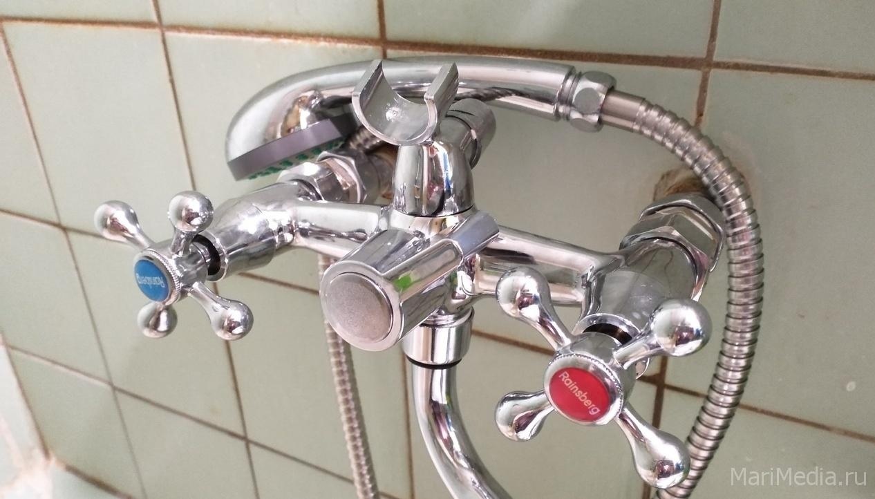 В микрорайоне 9Б отключили холодную воду